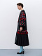 Чорна лляна вишита сукня з контрастним орнаментом та китицями "Тера"