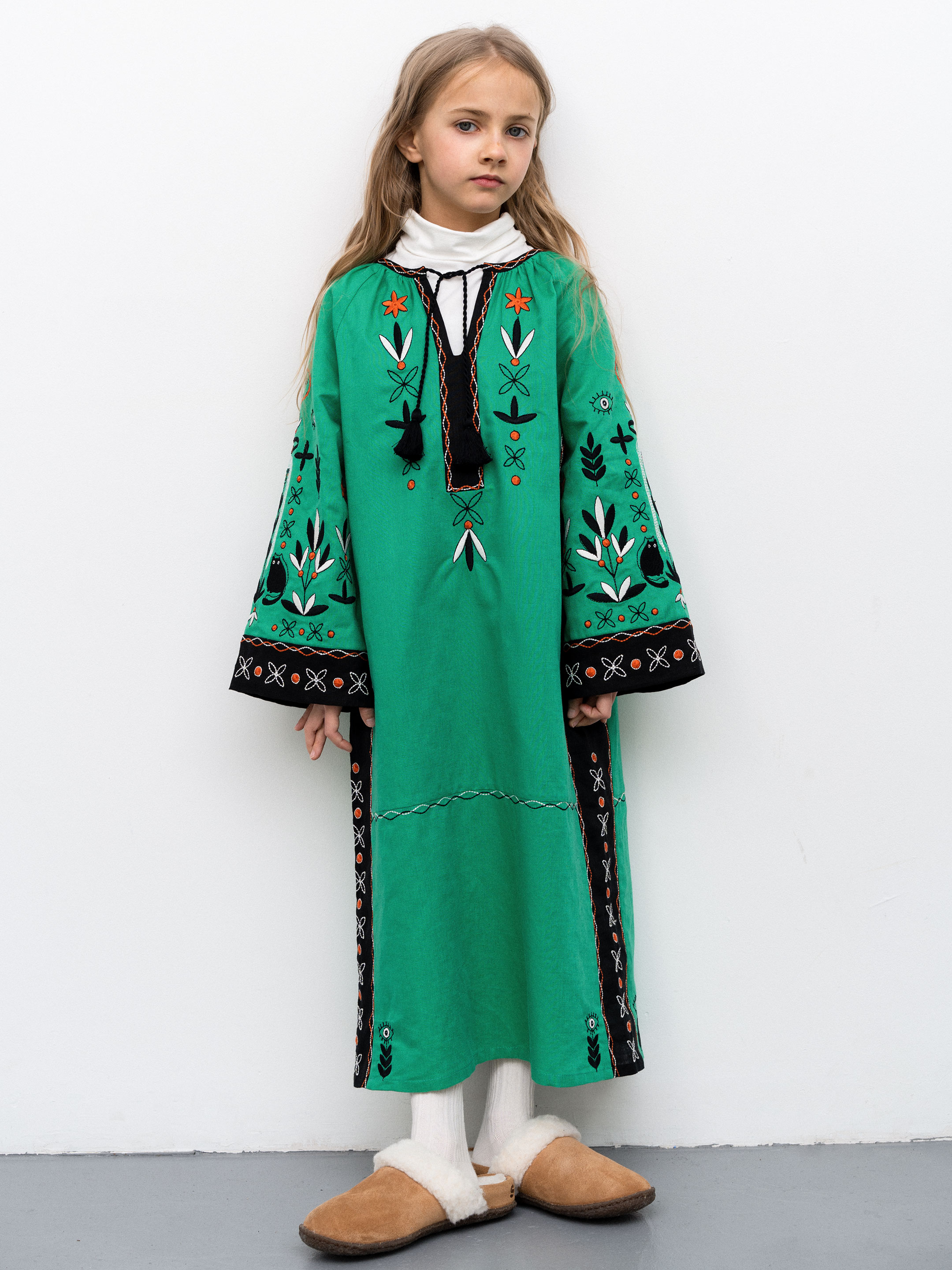 Дитяча сукня з вишивкою Divchyna Trostynka - фото 1